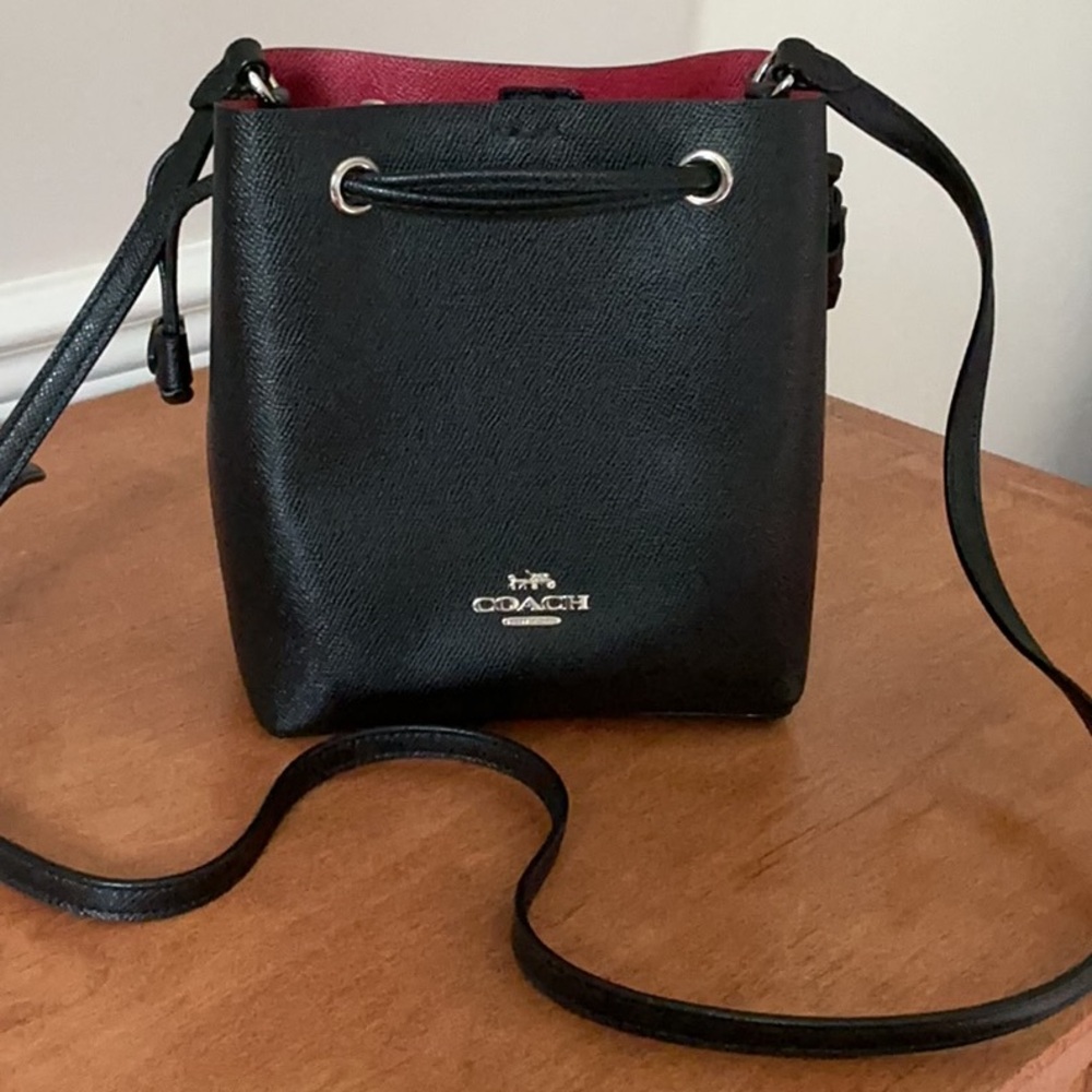 Coach Black Leather Bucket Crossbody - Picture 9 of 9